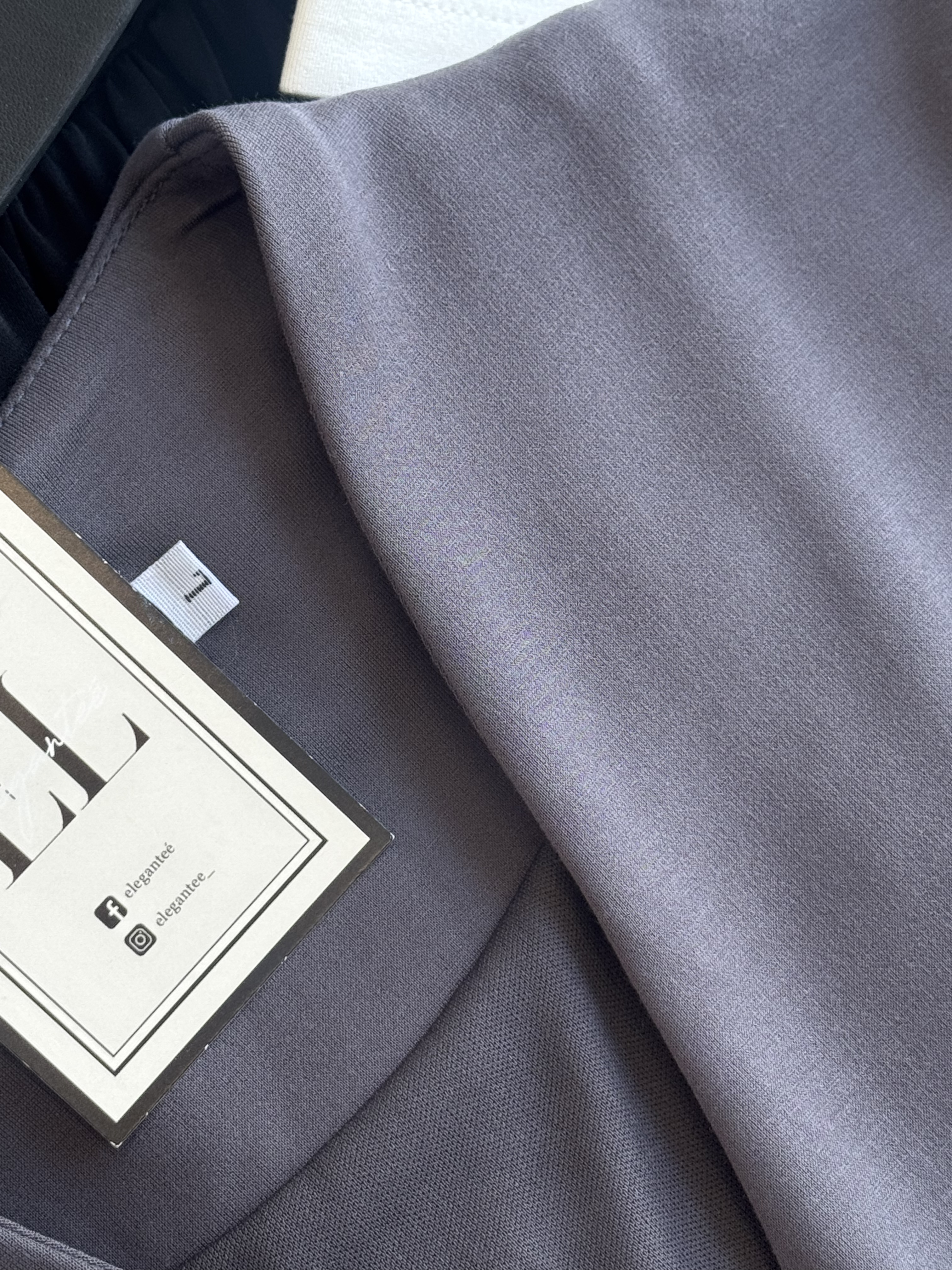 （厚）法式V领短袖连身长裙-腰带