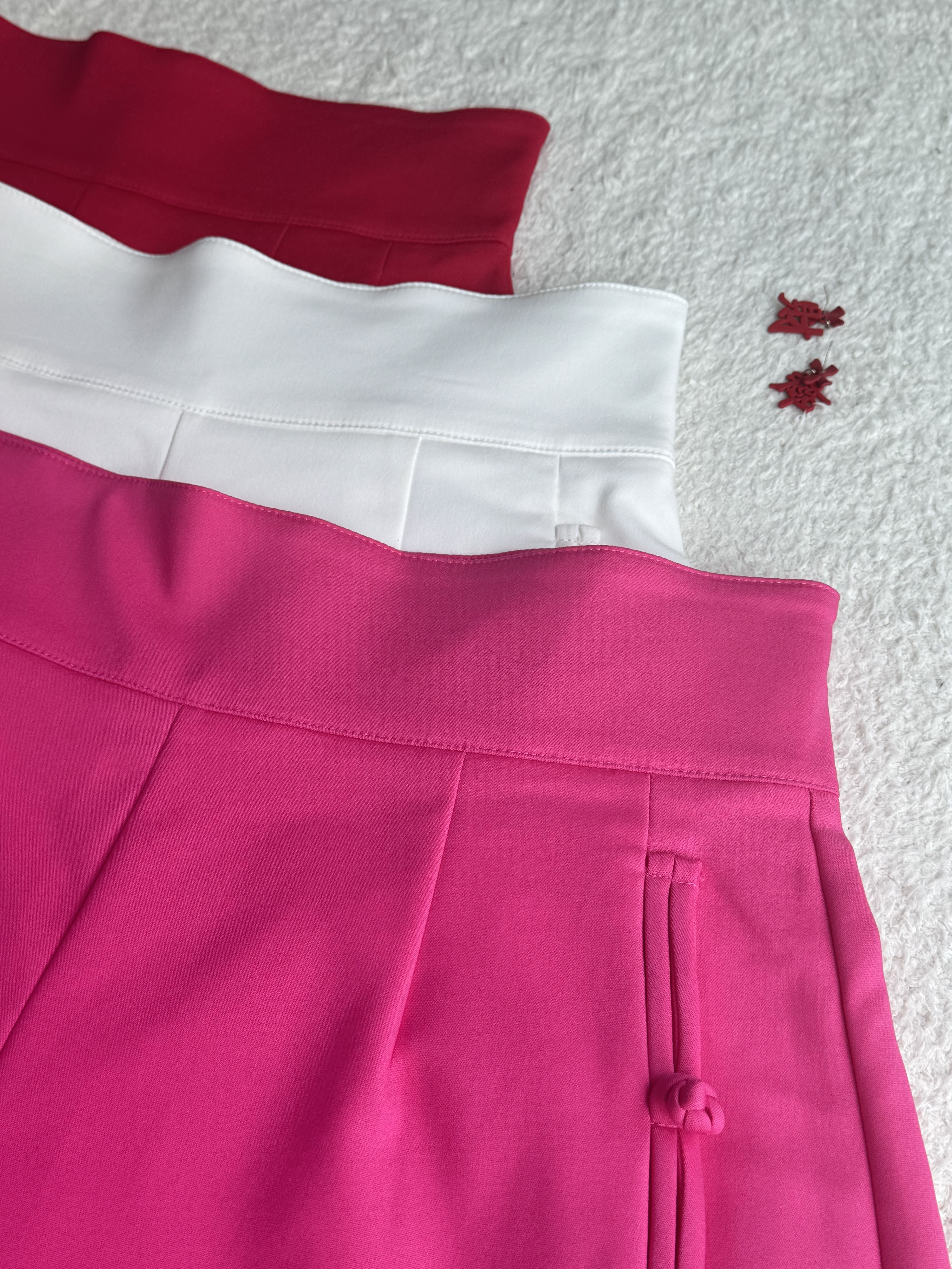 旗袍扣口袋厚腰线短裤