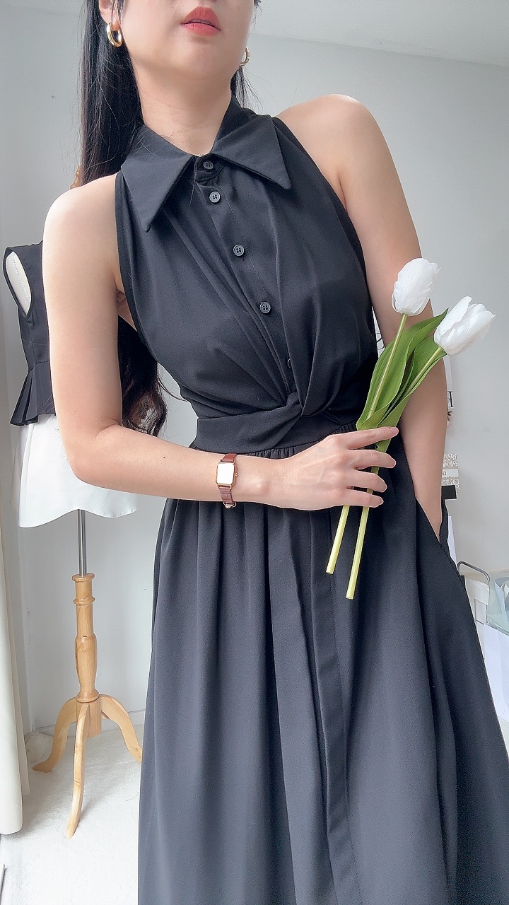 气质挂脖无袖连衣裙
