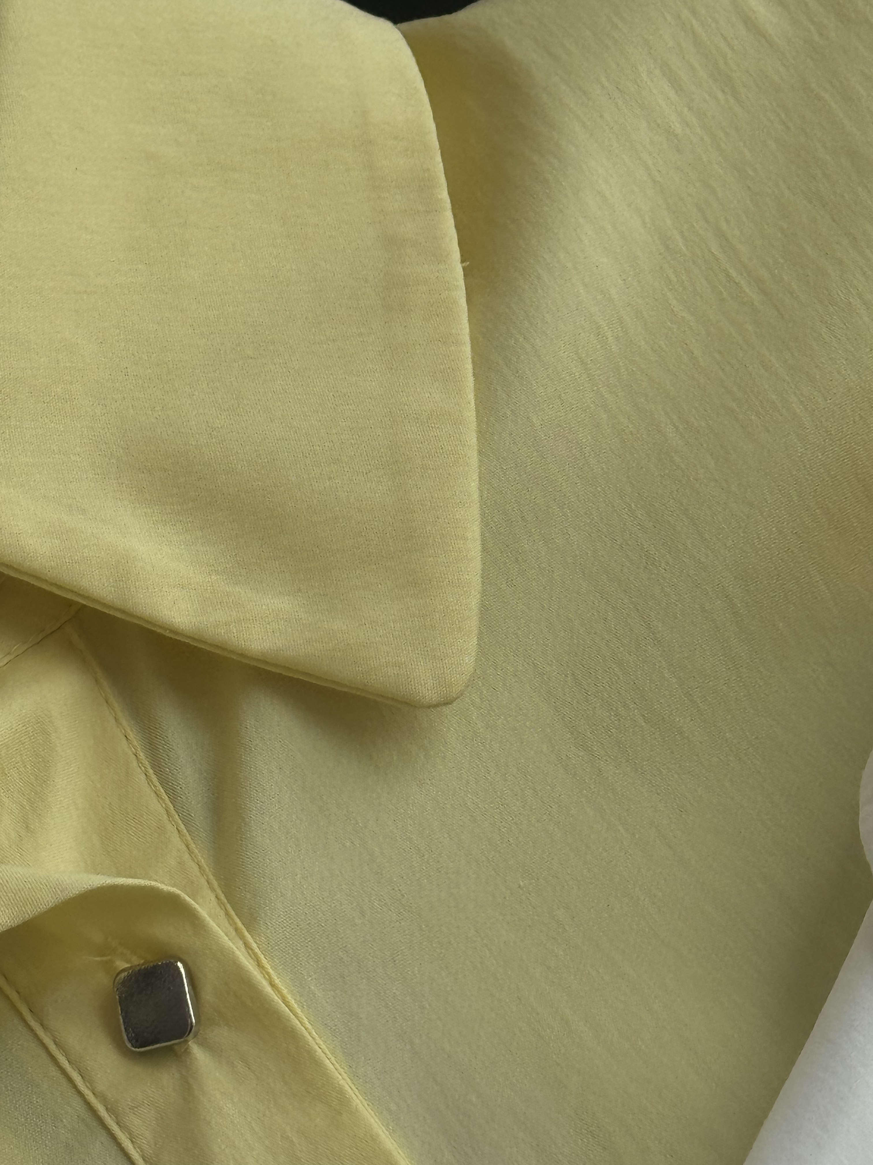 梭织垫肩方扣衬衫