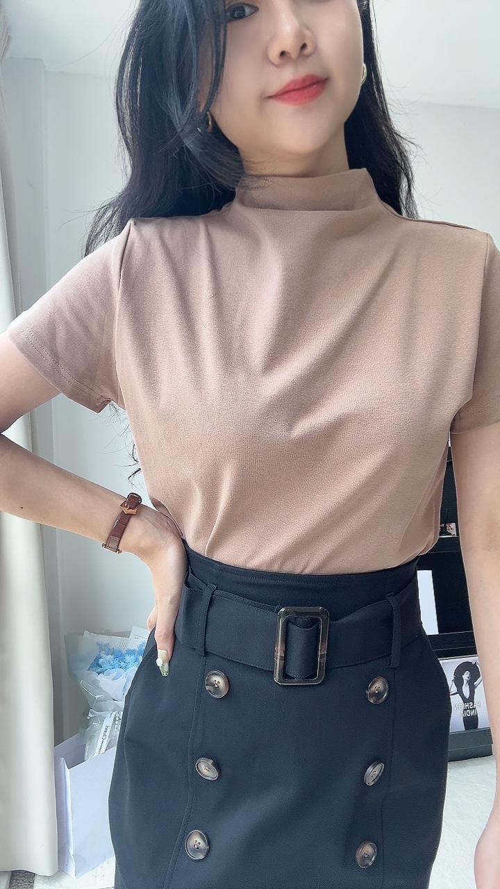 高领短袖Tee 超好看💕