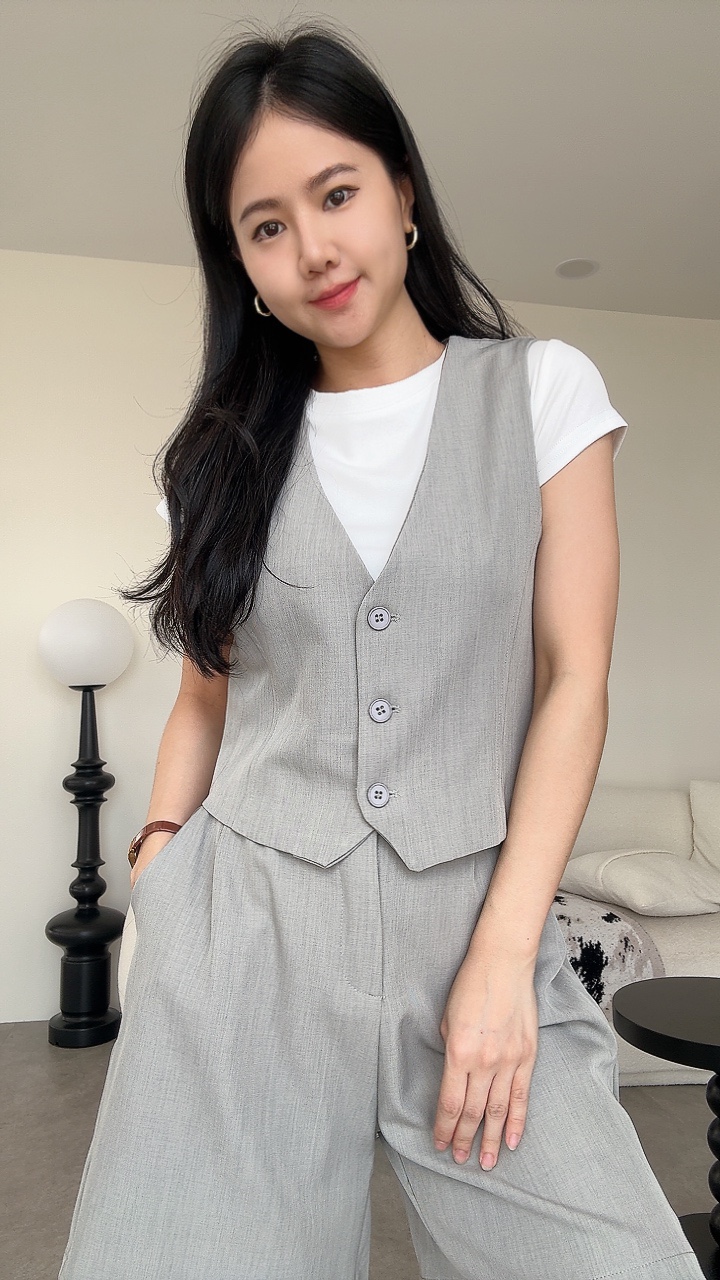 老钱4分低领马甲套装