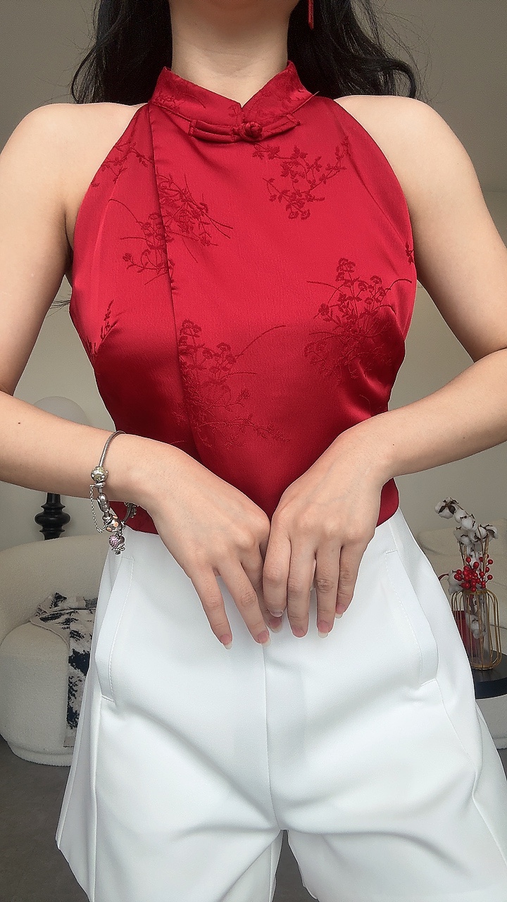 《新年》高级皱纹理压花削尖旗袍Top