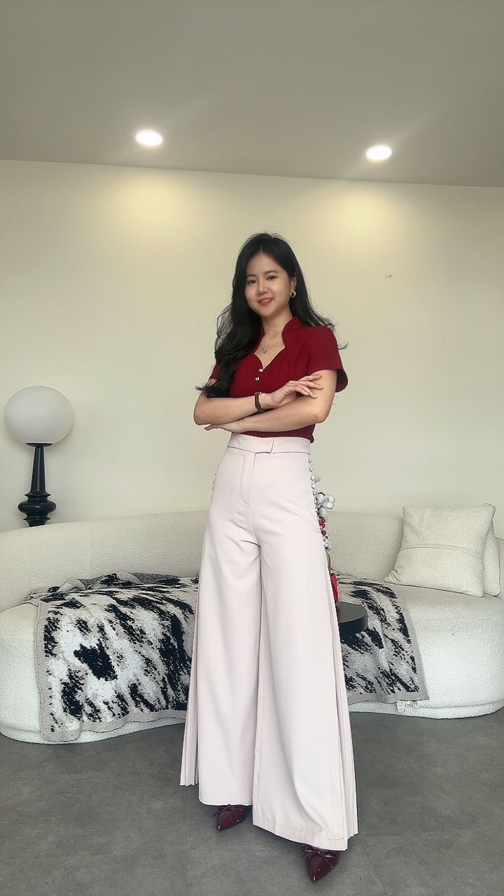 侧边百褶设计高腰阔腿裤