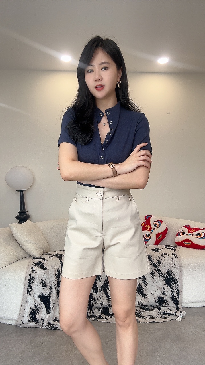 纽扣设计高腰4分裤