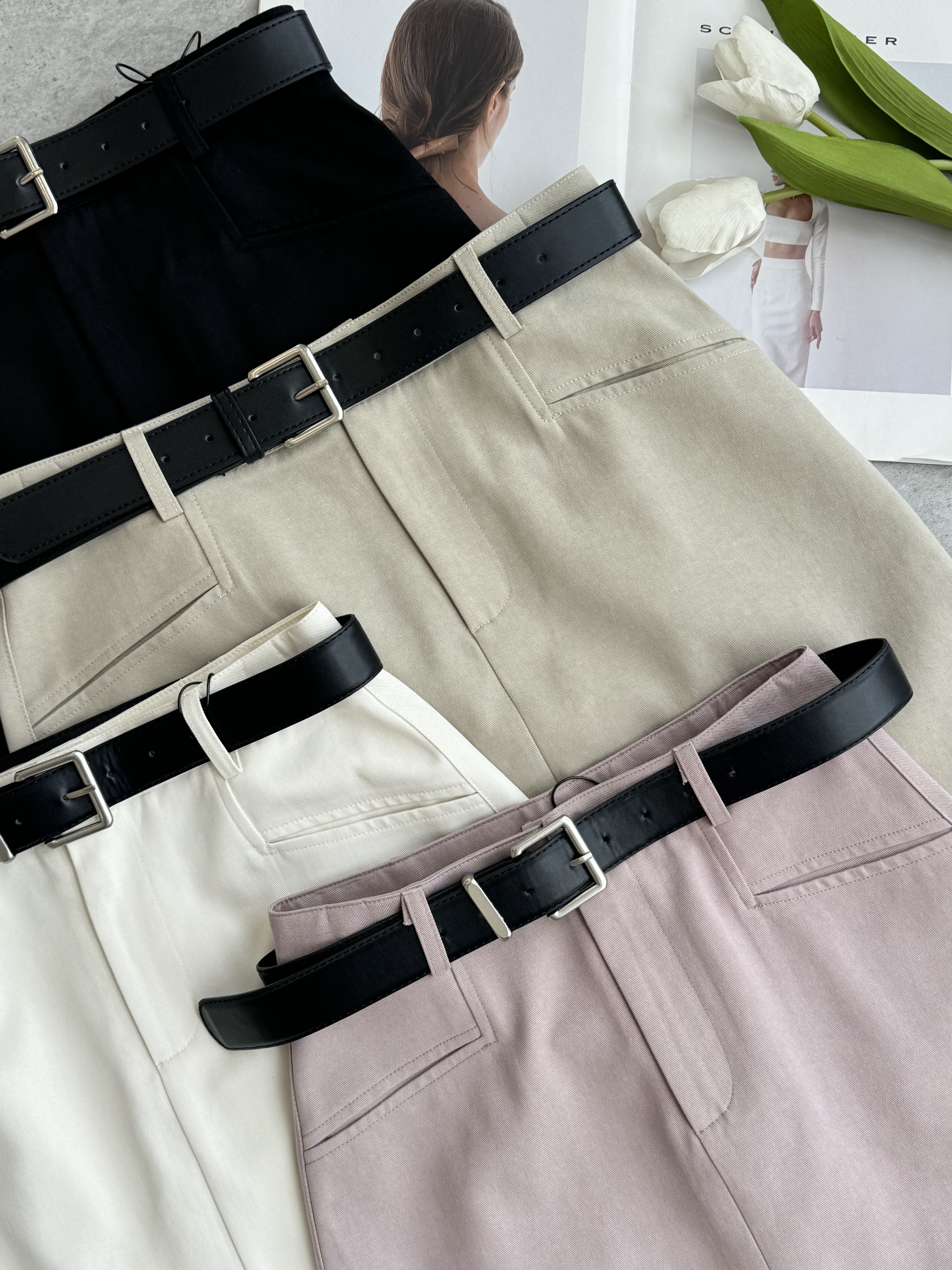 夏季轻盈版西装短裙