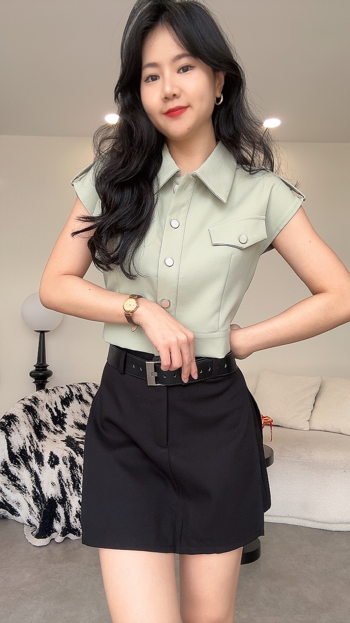 军事肩带银纽短开衫