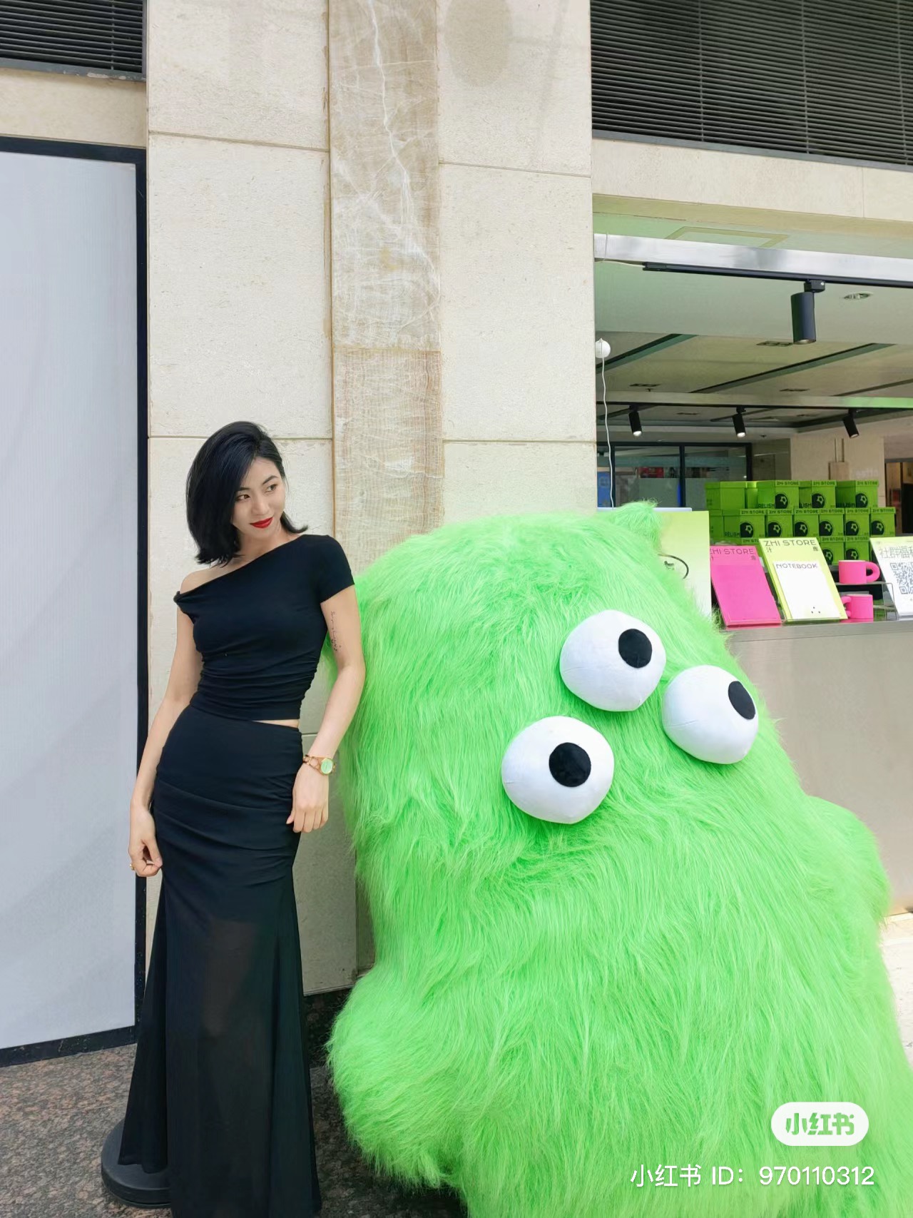 半透式雪纺长裙