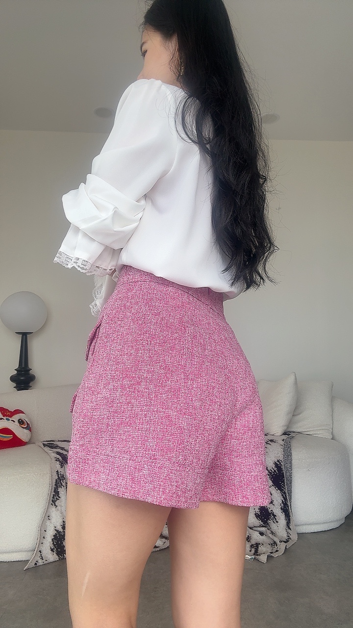 《高品》 小香方形钻扣短裤