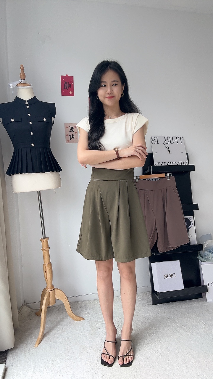 显瘦斜线设计厚腰线5分裤