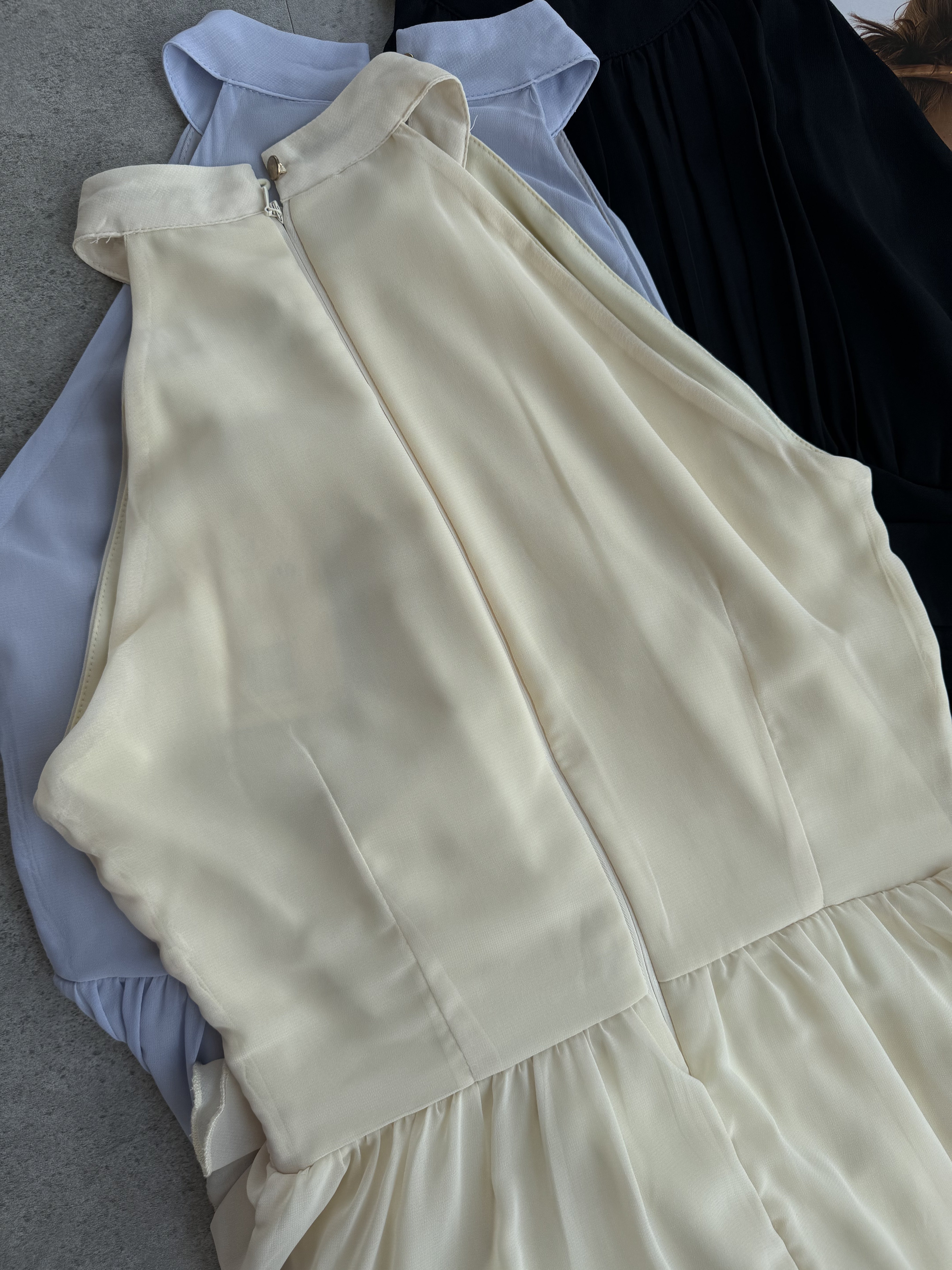 仙气挂脖雪纺连身裙