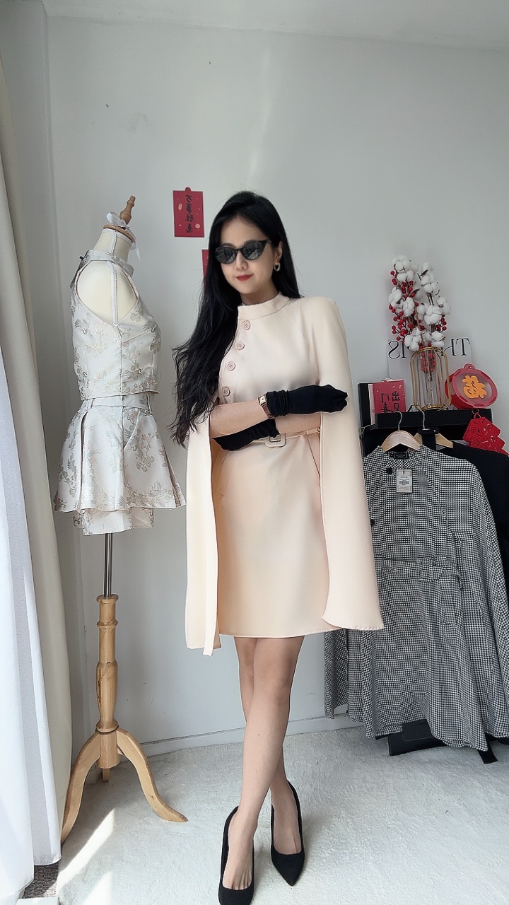 古典斗风连身裙