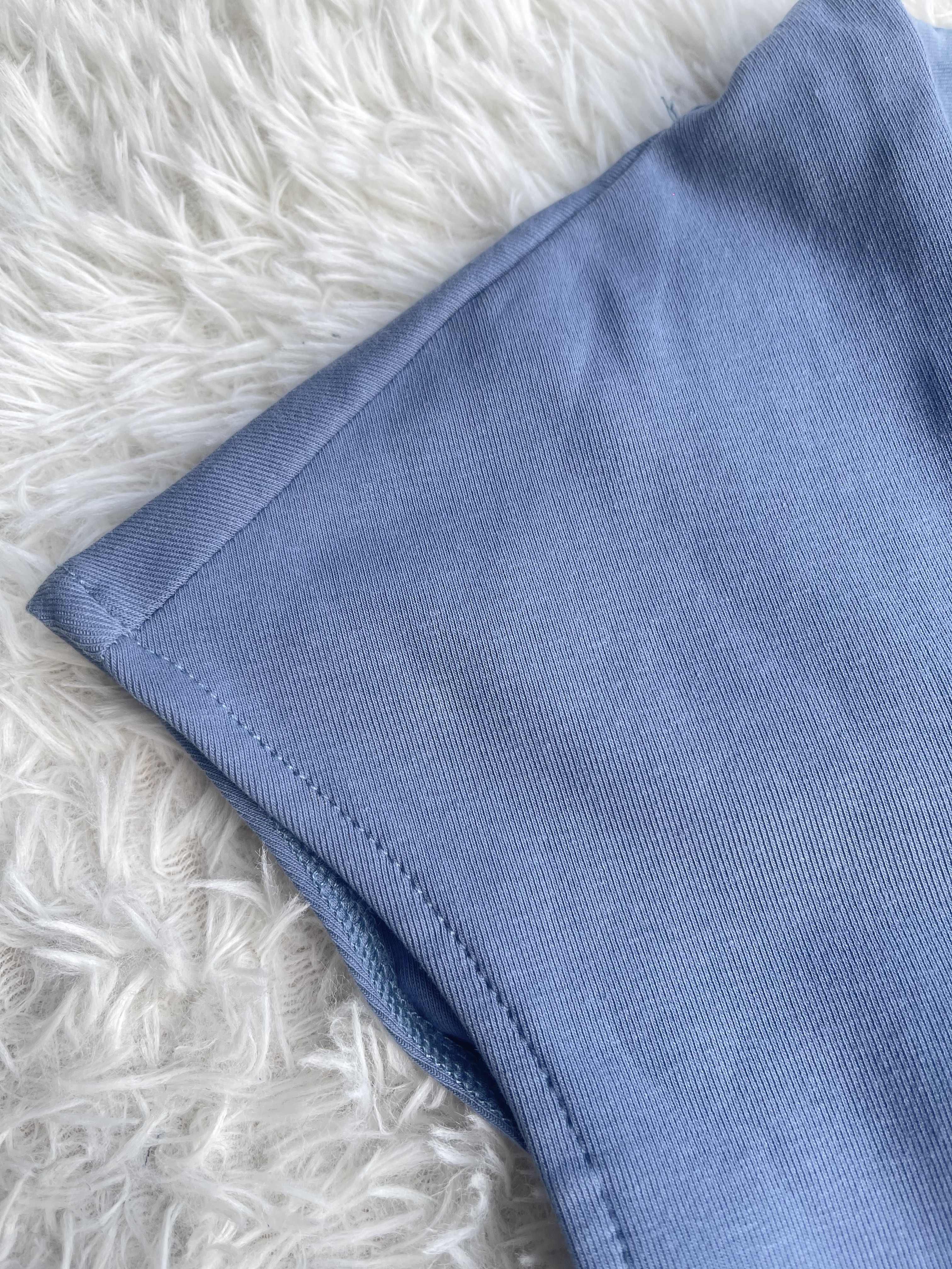 爆款立方领无袖上衣