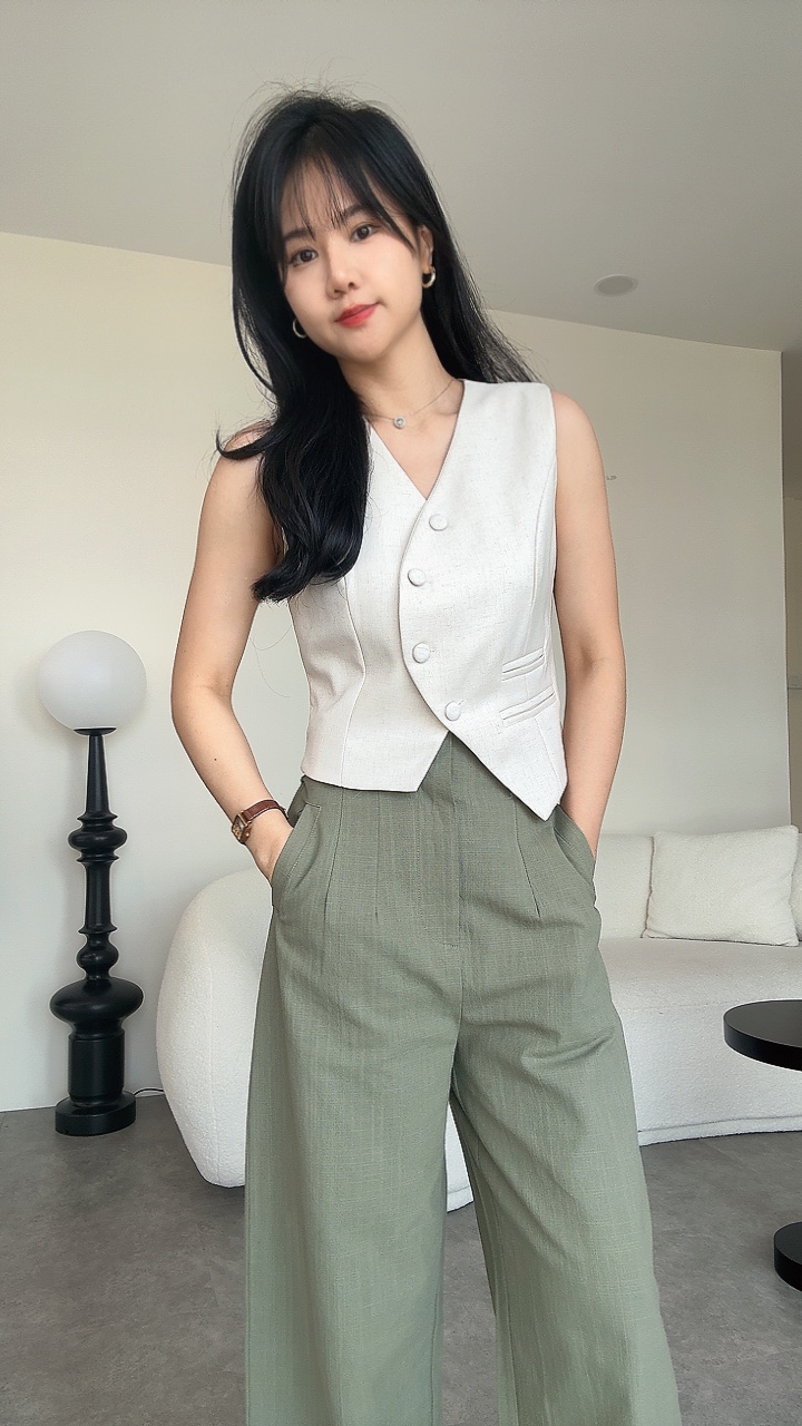 超美高级麻纹路歪扭设计马甲