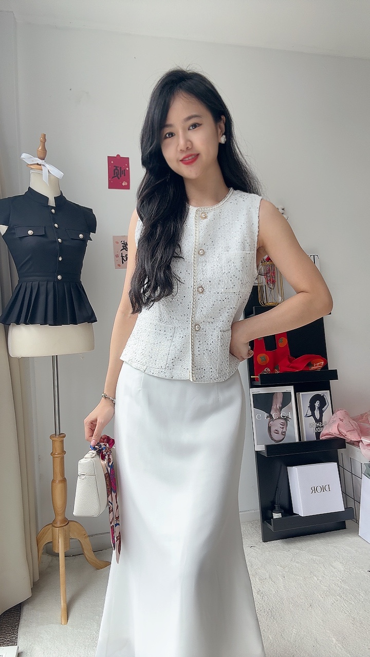 小香风马甲长裙套装