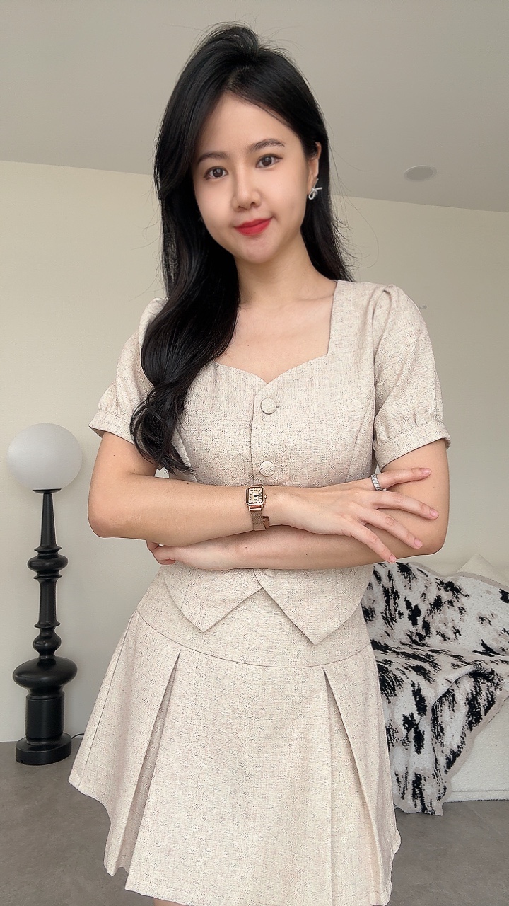 宫廷风公主袖短裙套装