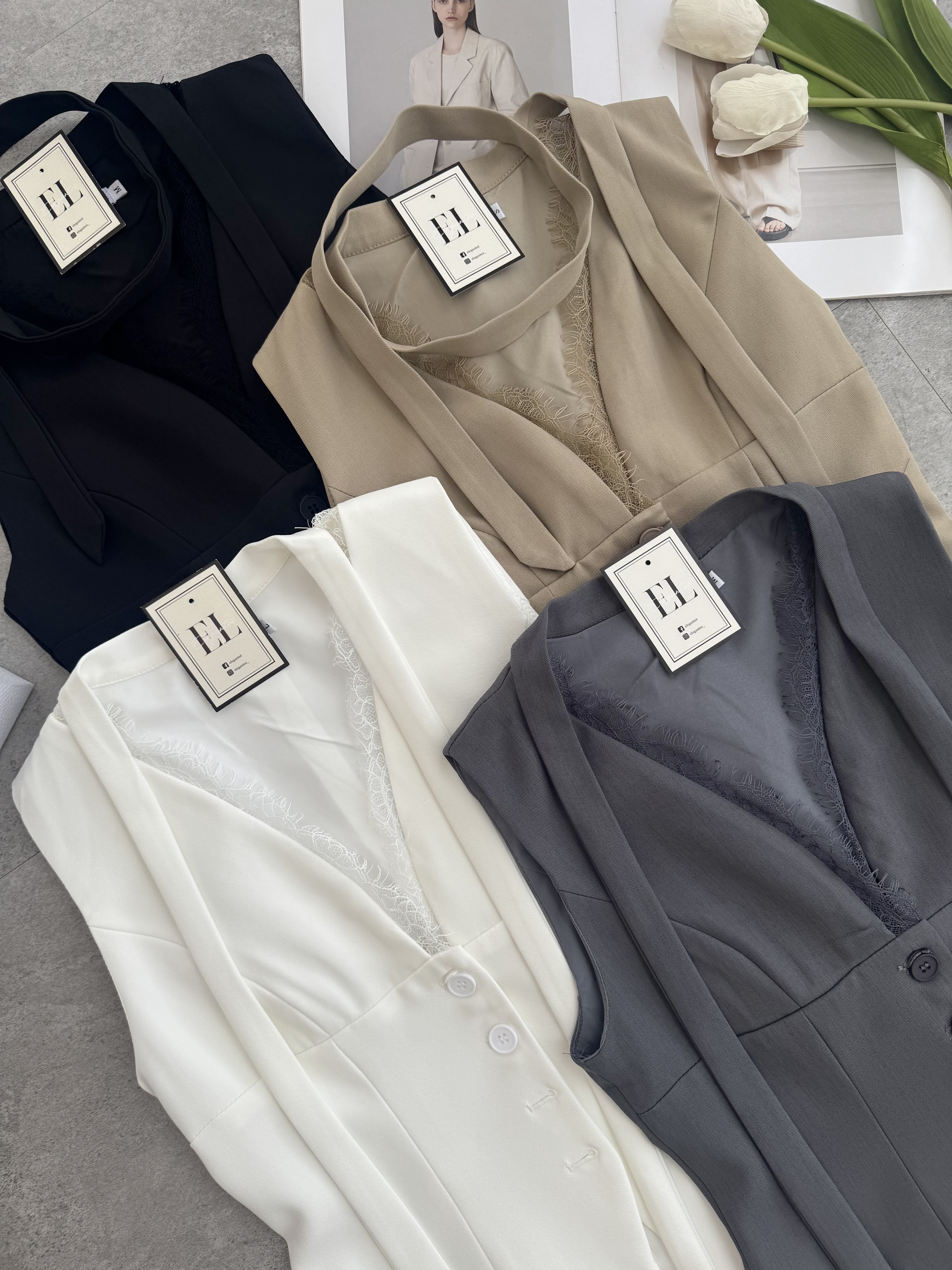 低领蕾丝边颈项带马甲