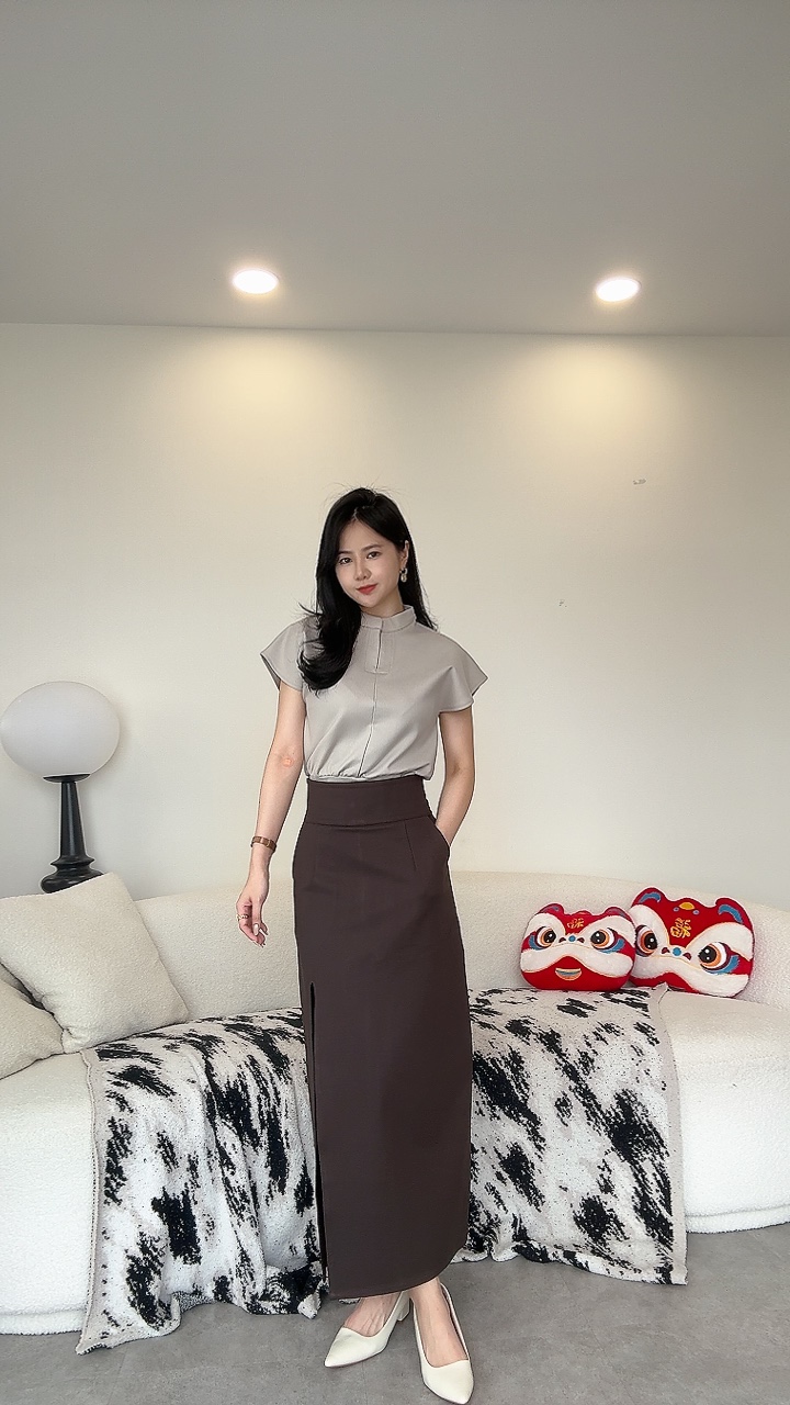 显瘦厚腰版罗马料侧开衩长裙