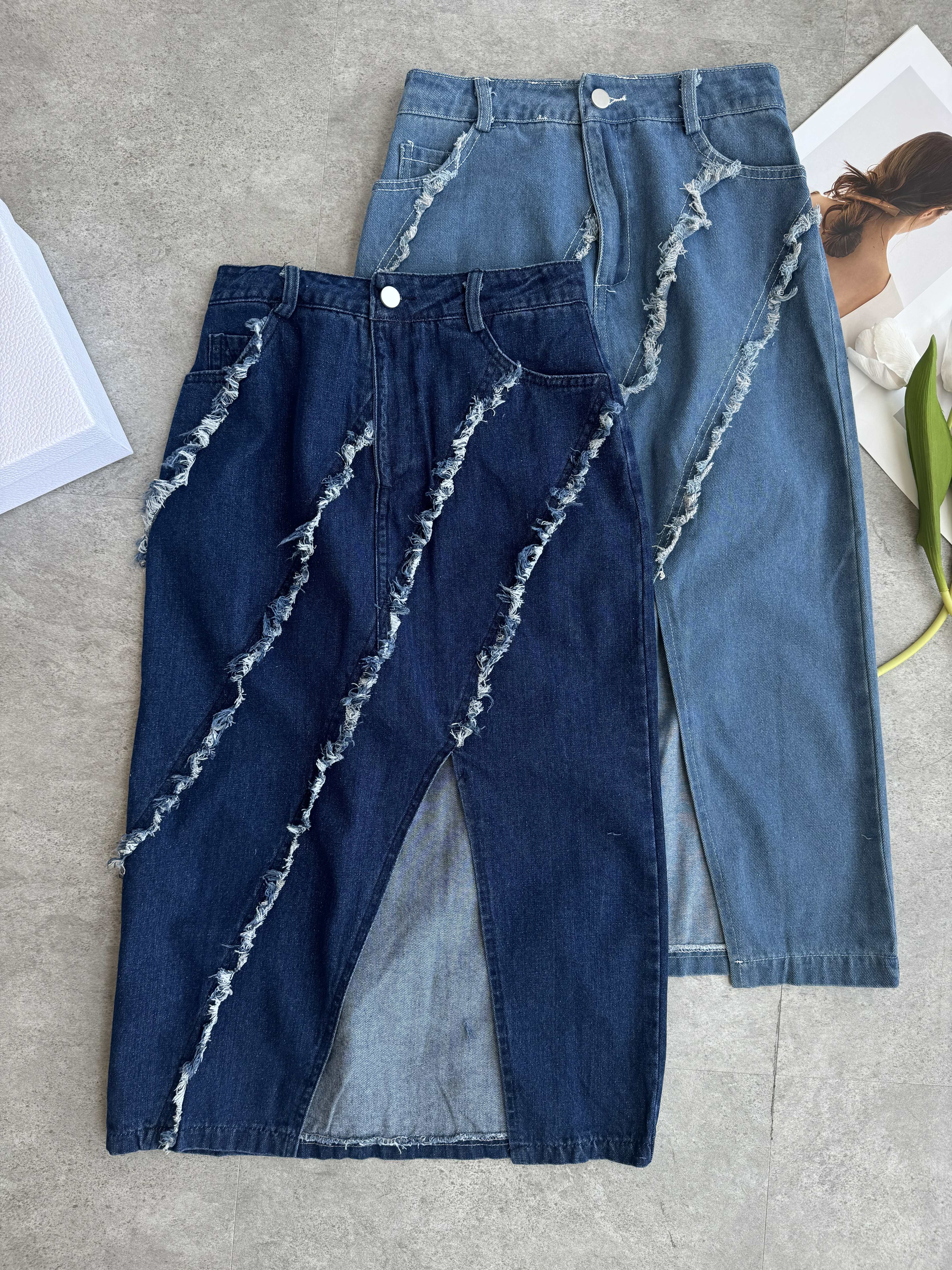 斜边碎毛设计牛仔长裙