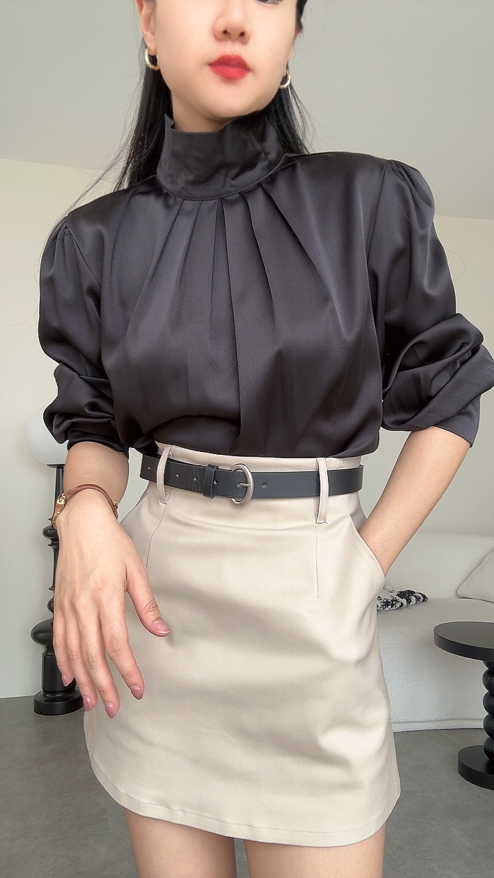 缎面知性高领长袖Top 