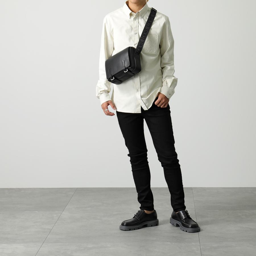 ロエベ LOEWE メッセンジャーバッグ　ブラック　キャンバス　ミリタリー LOEWE Military ミリタリー メッセンジャーバッグ人気ロエベ