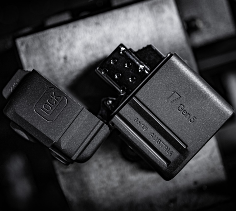 ADVGEAR GLOCK Titanium Tritium Tritium Self-Luminous ZIPPO Limited Edition Lighter 