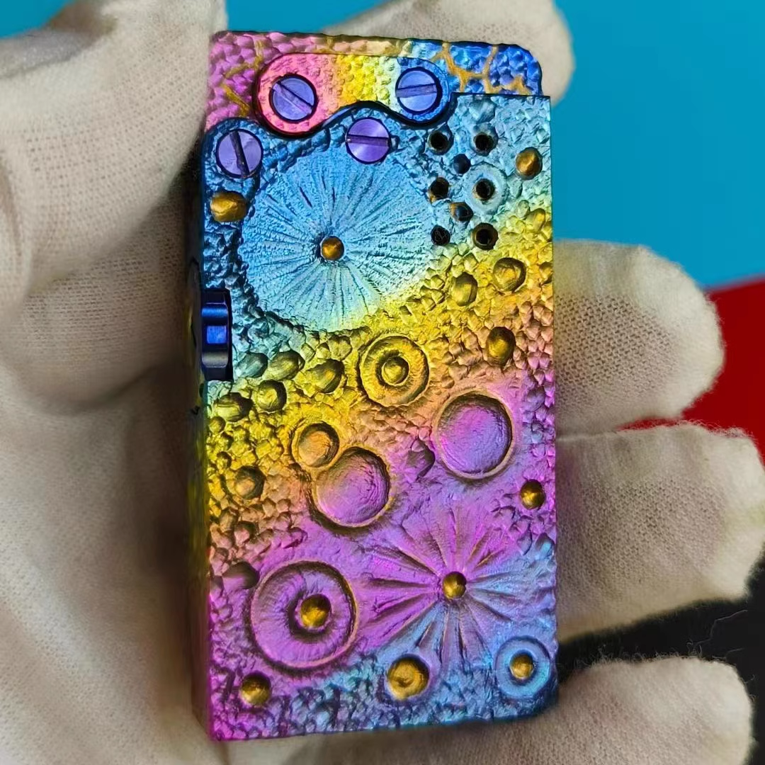 Titanium Alloy Hand Carved Oil Painting Anodizing Process Collection Old School Cigarette Lighter