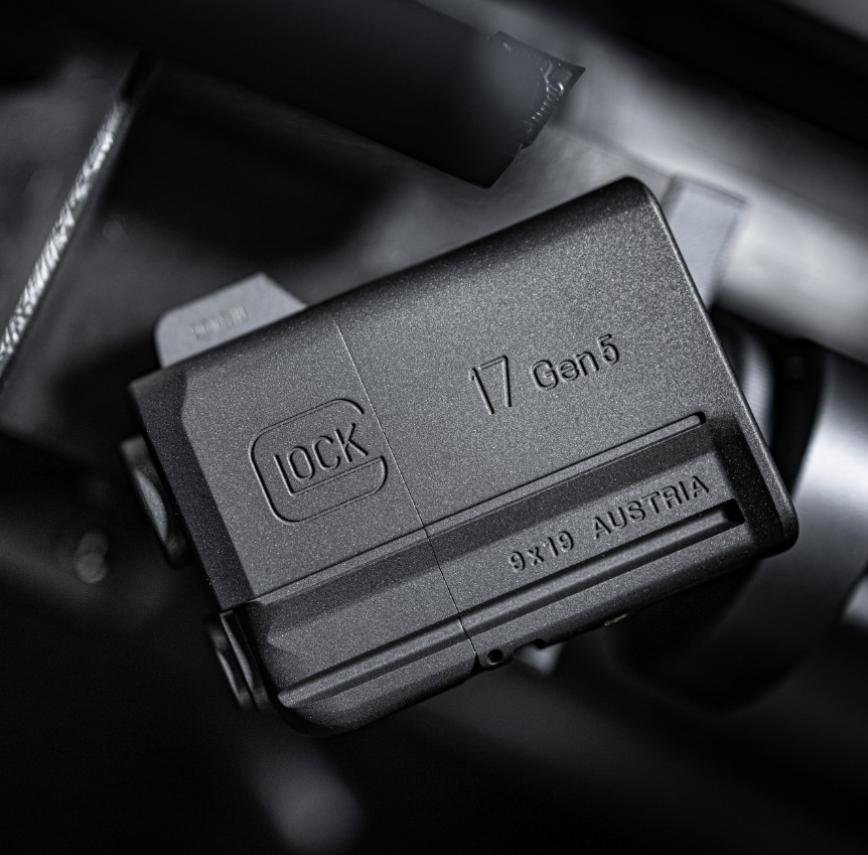 ADVGEAR GLOCK Titanium Tritium Tritium Self-Luminous ZIPPO Limited Edition Lighter 