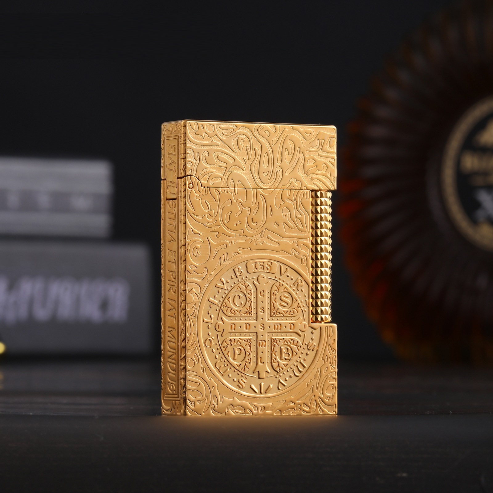 Long Sound Inflatable Lighter Constantine