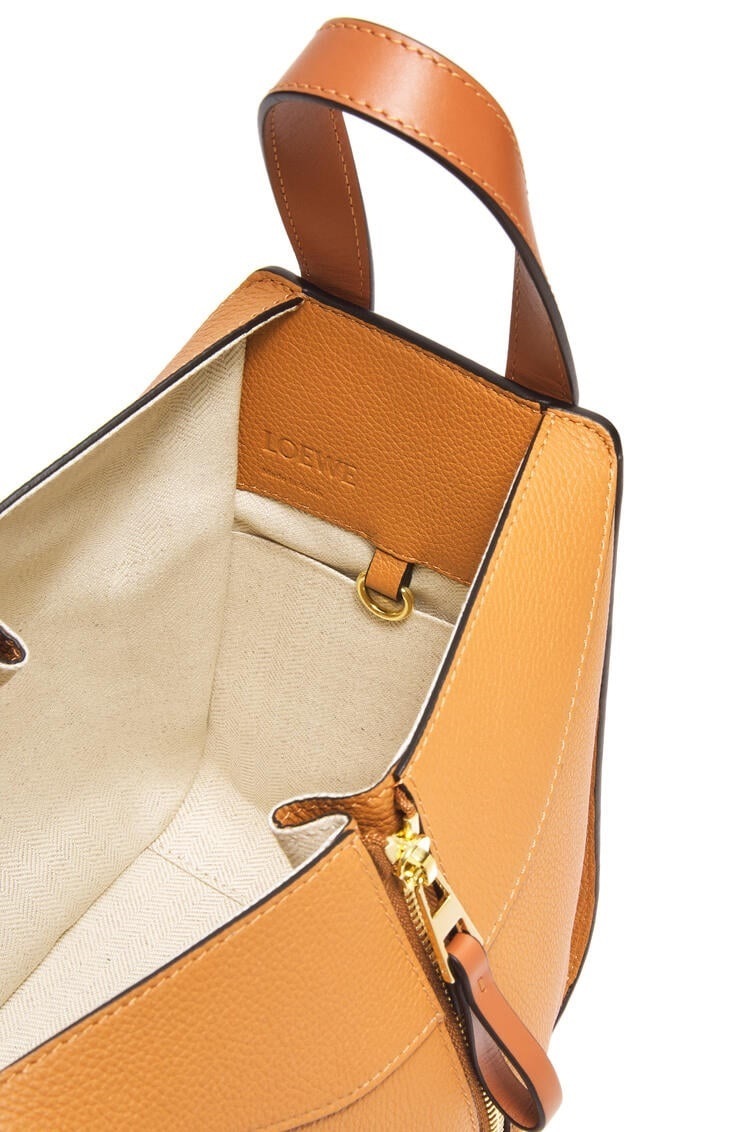 LOEWE☆ハンモックバッグ コンパクト (ソフトグレインカーフ)  A538H13X03