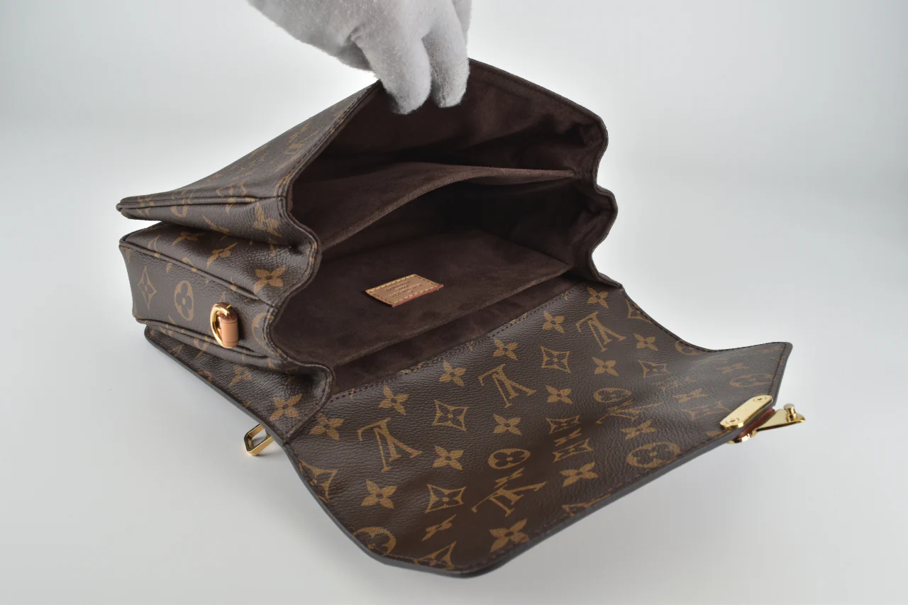 LOUIS VUITTON ルイヴィトン トポシェット メティス モノグラム クロスボディ 