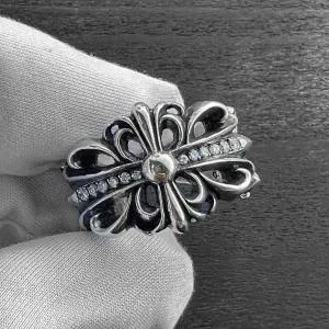 【希少】 CHROME HEARTS クロムハーツ ダブルフローラルクロス ダイヤモンド リング メンズ ダイヤ 指輪フリーサイズ 黒/白/