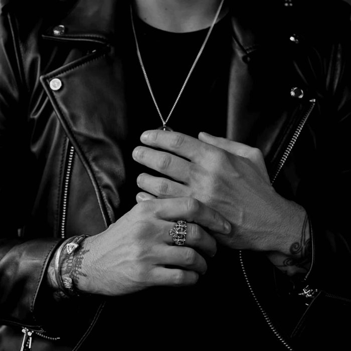 Chrome Hearts クロス クラウン リング  