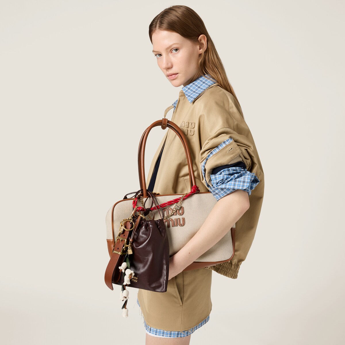 MIUMIUボー キャンバスxレザー バッグ