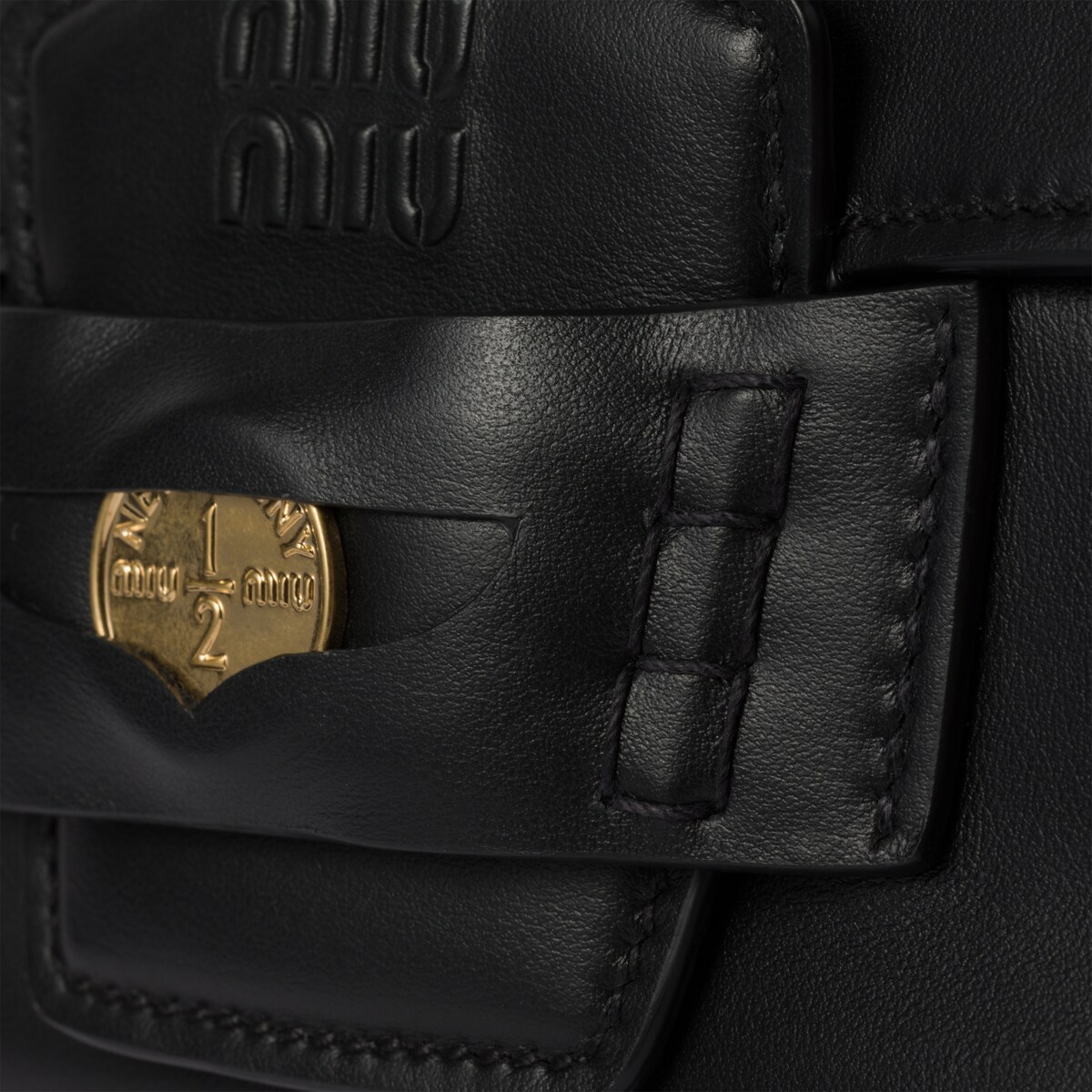 MIUMIU ペニーレザーバッグ