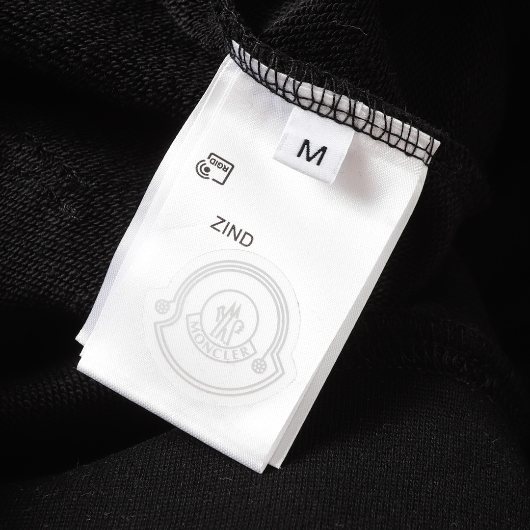 MONCLERトレンド　秋冬　スウェットシャツ　パーカー　メンズ　