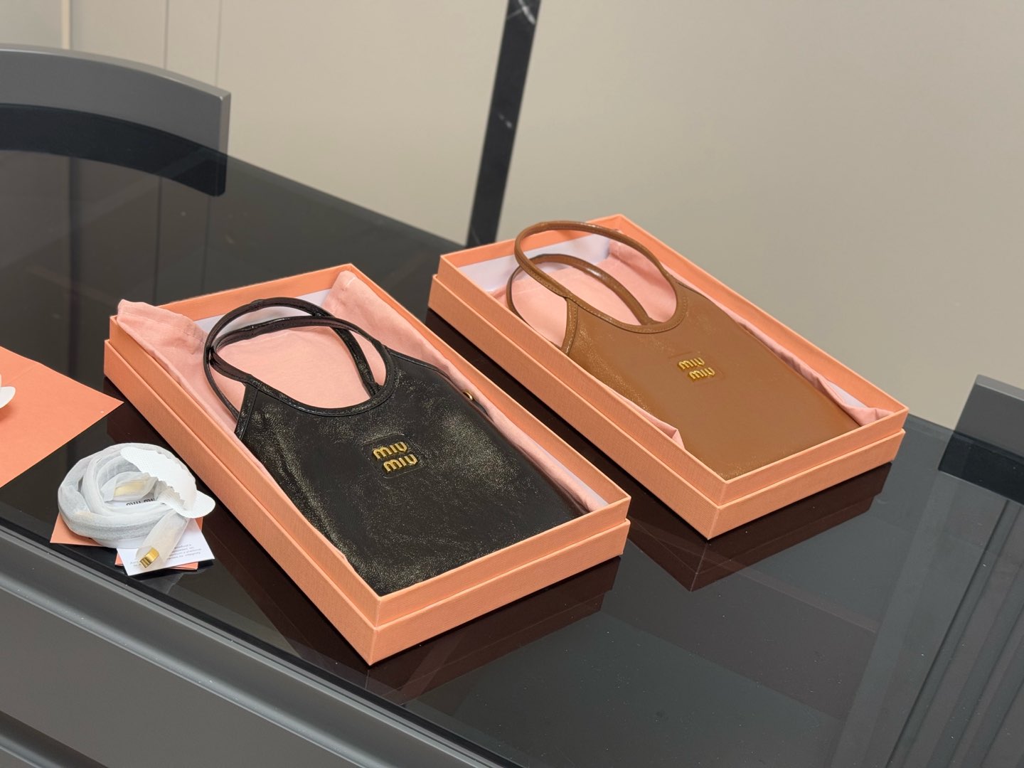 MIUMIU IVY ナプラック パテントレザーバッグ