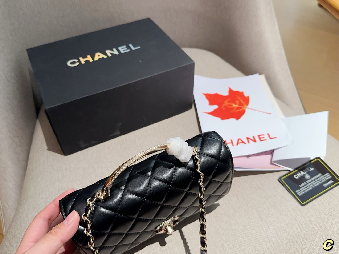 【CHANEL】シャネルトップハンドルが上品♪ チェーン付クラッチバッグ