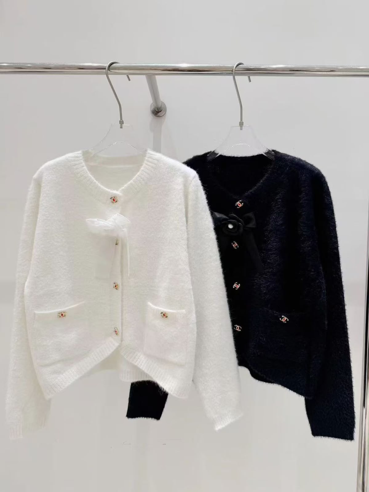 GZ Oct Stream #: (PO) B103 Rosette Bow Knit Cardigan (B cm; L cm)
