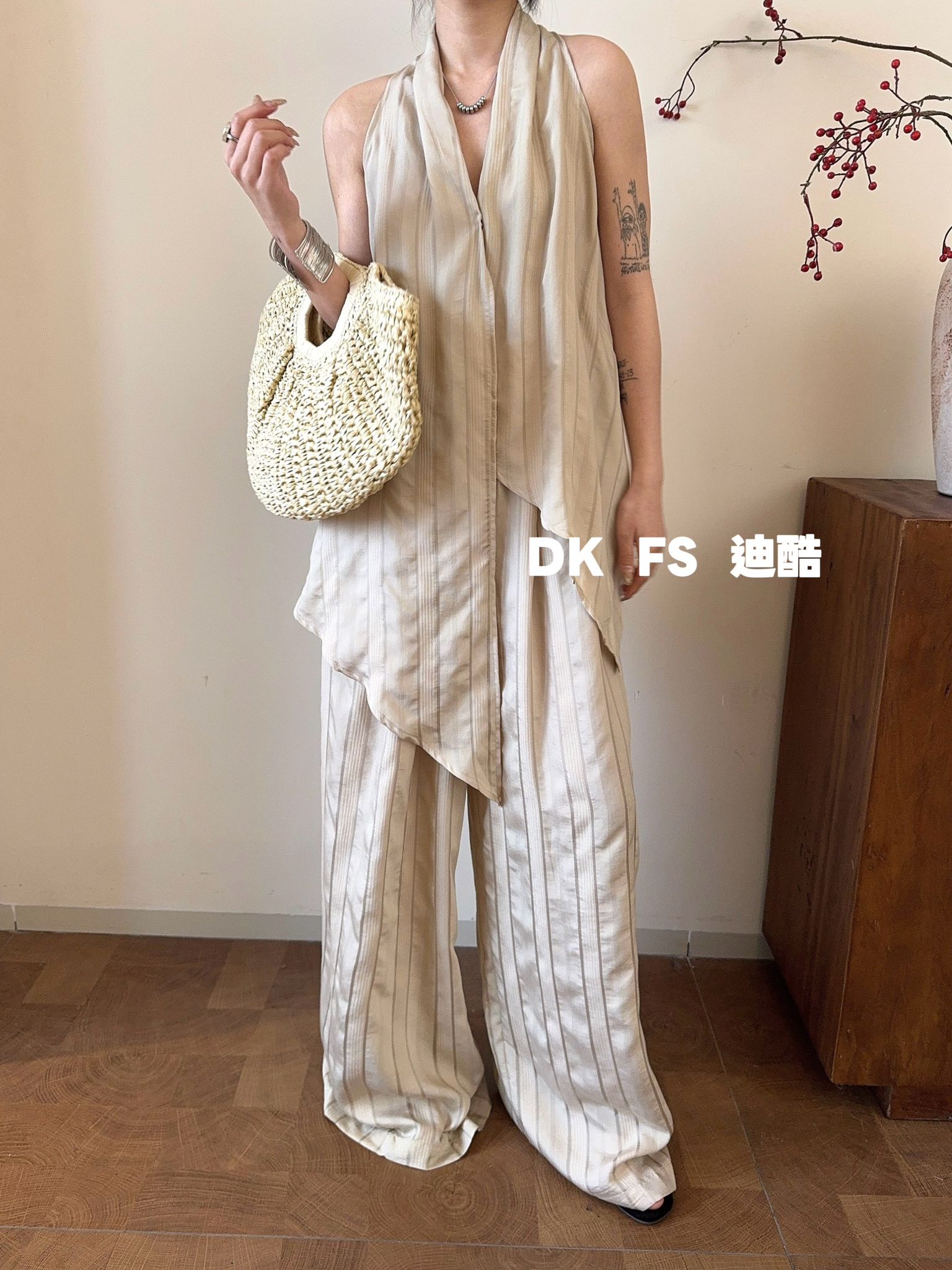 99506 Hilla Linen Halter Neck Asymmetrical Top & Elastic Waist Palazzo Set (Top: B 50cm; L 78/89cm, Bottom: UW 33-43cm; H 56-65cm; L 99cm)