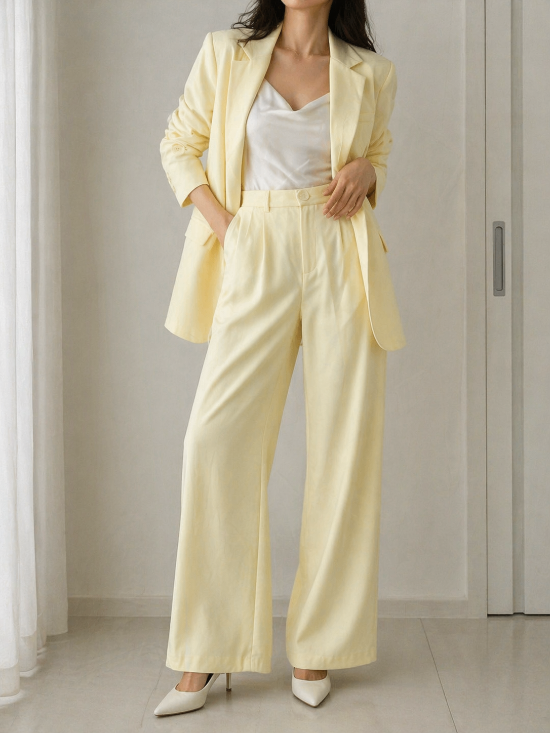 9968 Bennett Back Slit Blazer w Lace Lining & Tailored Pants Set (Top: B 55cm; L 69cm, Bottom: UW 35-42cm; H 50-58cm; L 111cm)