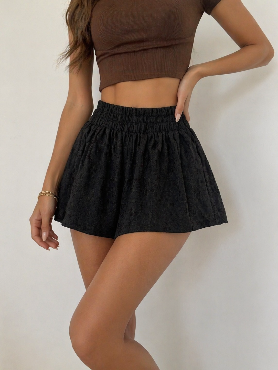 2691 Wesley Wide Waistband Lace Shorts w Pockets (UW 34-48cm; H 50-62cm; L 35cm)