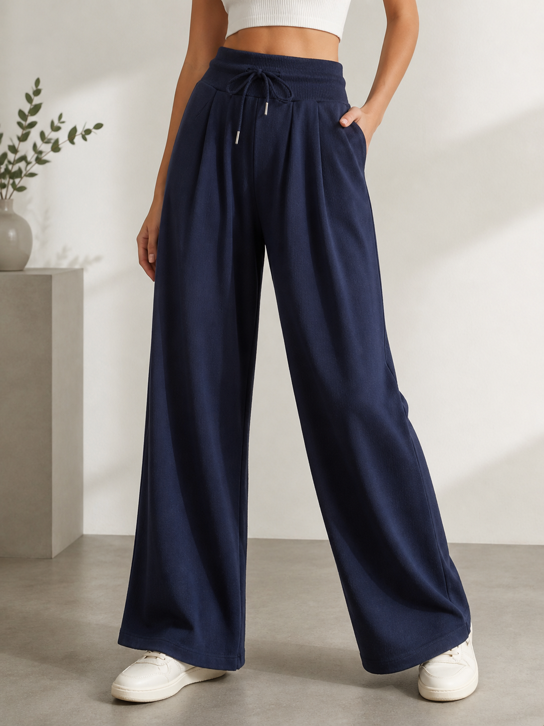 1101 Warren Wide Waistband Front Pleats Sweat Pants (UW 31-46cm; H 54-65cm; L 96cm)
