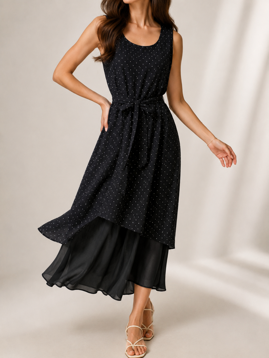 8816 Penny Polka Dot Sleeveless Dress w Pockets (B 52cm; H 69cm; L 120cm)