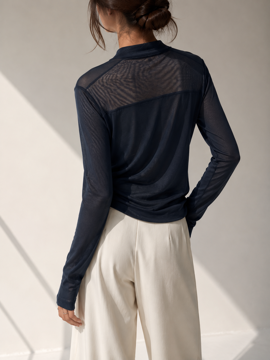 505 Maisie High Neck Long Sleeve Mesh Top (B 41-51cm; L 58cm)