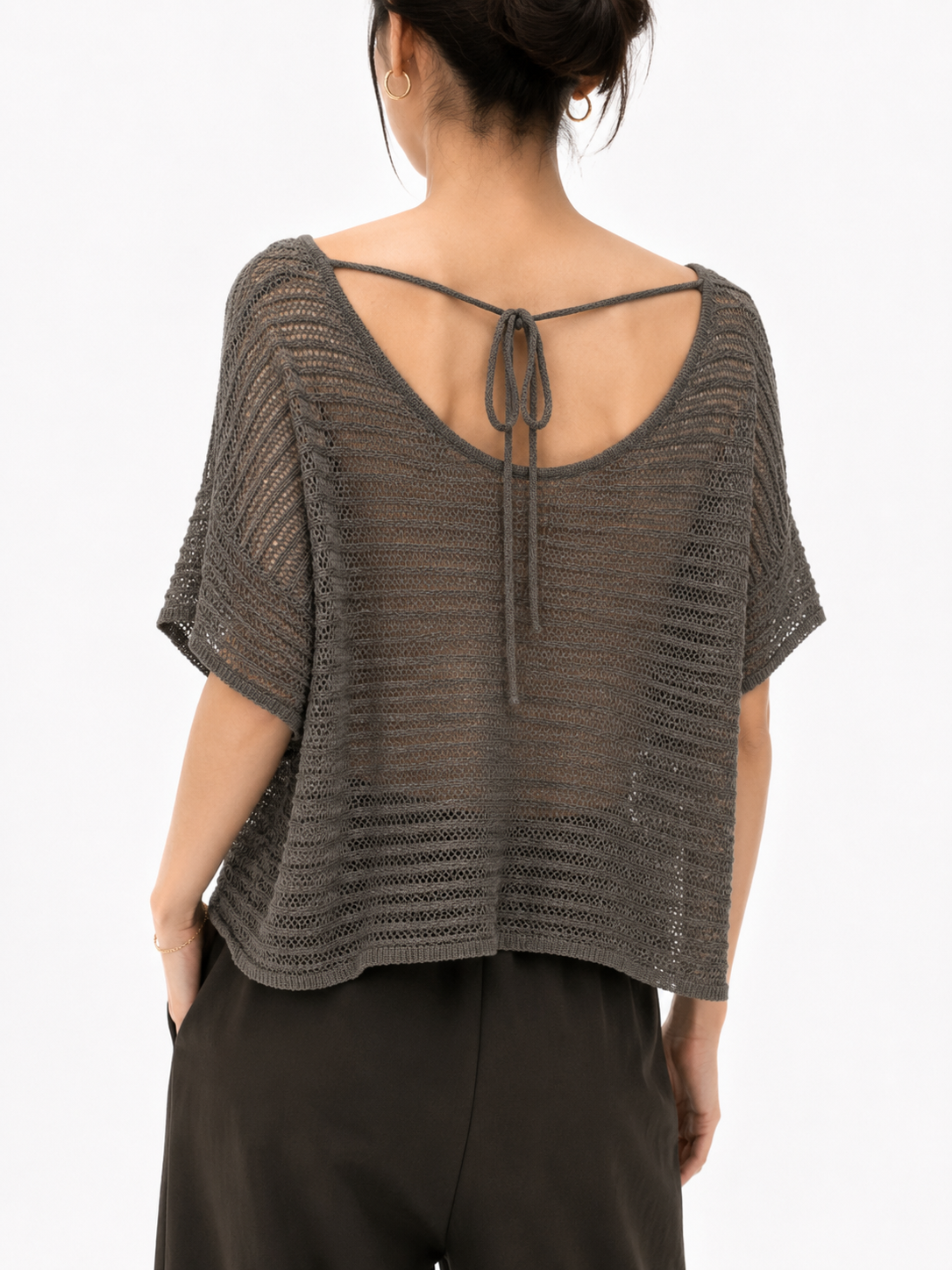 8600 Blair Back-Tie Detail Cropped Crochet Top (B 57-60cm; L 40cm)