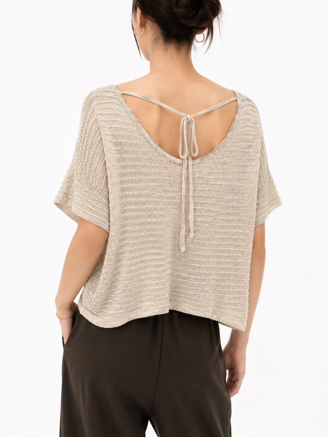 8600 Blair Back-Tie Detail Cropped Crochet Top (B 57-60cm; L 40cm)