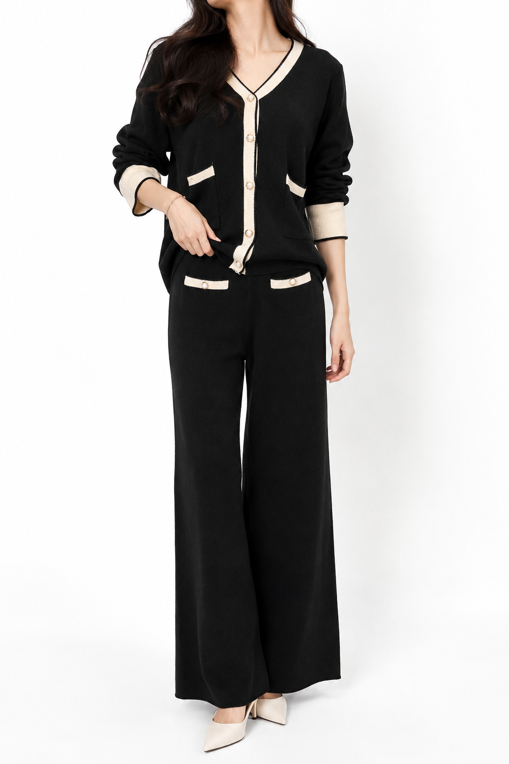 251710 Karly Knitted Cardigan & Palazzo Set (Top: B 52-56cm; L 55cm, Bottom: UW 34-54cm; H 45-68cm; L 96cm)