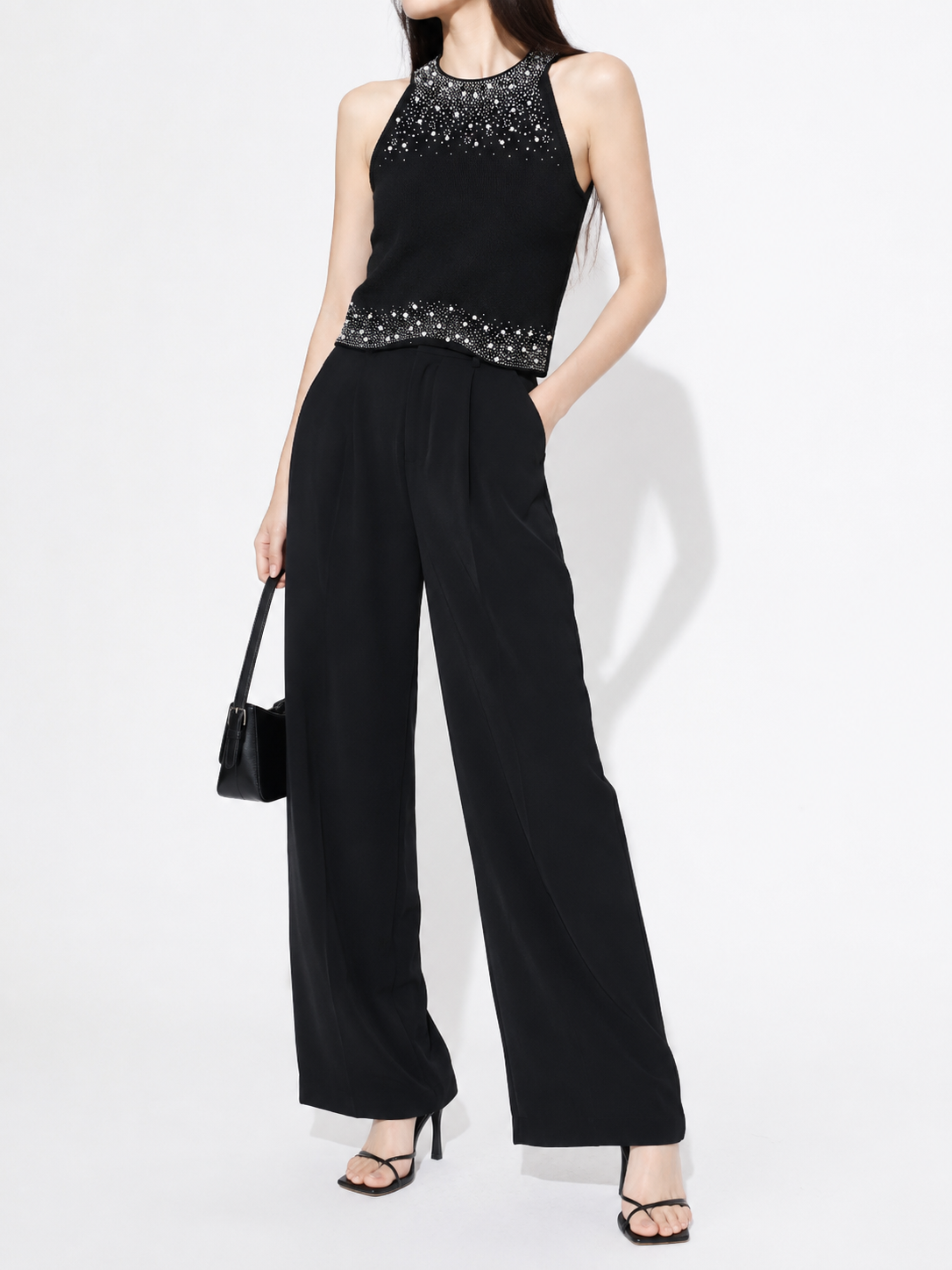 222 Polina Pearl & Rhinestone Embellished Halter Neck Knit Top (B 35-45cm; L 41cm)