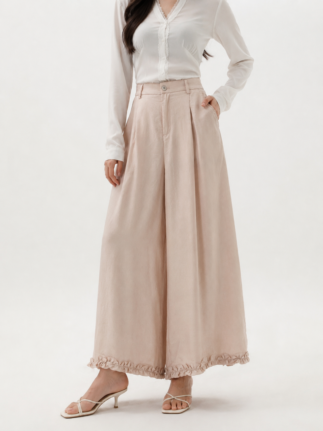 Q2033 Roma Ruffled Hem Front Zipper Linen Pants (UW 33-38cm; H 45-50cm; L 92cm)